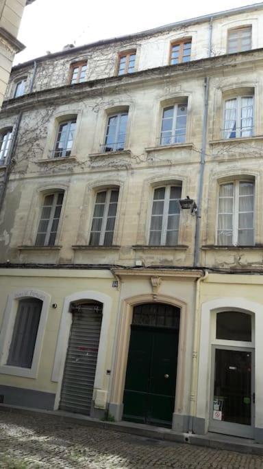 Renove, Vue Sur Palais Des Papes, Terrasse Et Wifi Troisieme Etage Apartment อาวีญง ภายนอก รูปภาพ