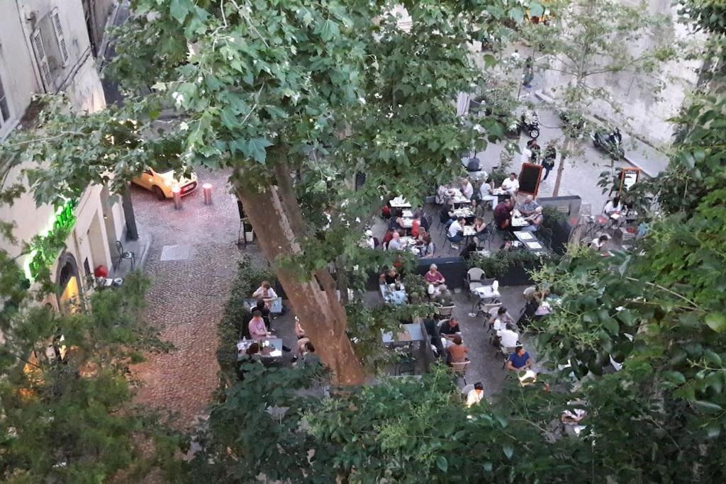 Renove, Vue Sur Palais Des Papes, Terrasse Et Wifi Troisieme Etage Apartment อาวีญง ภายนอก รูปภาพ