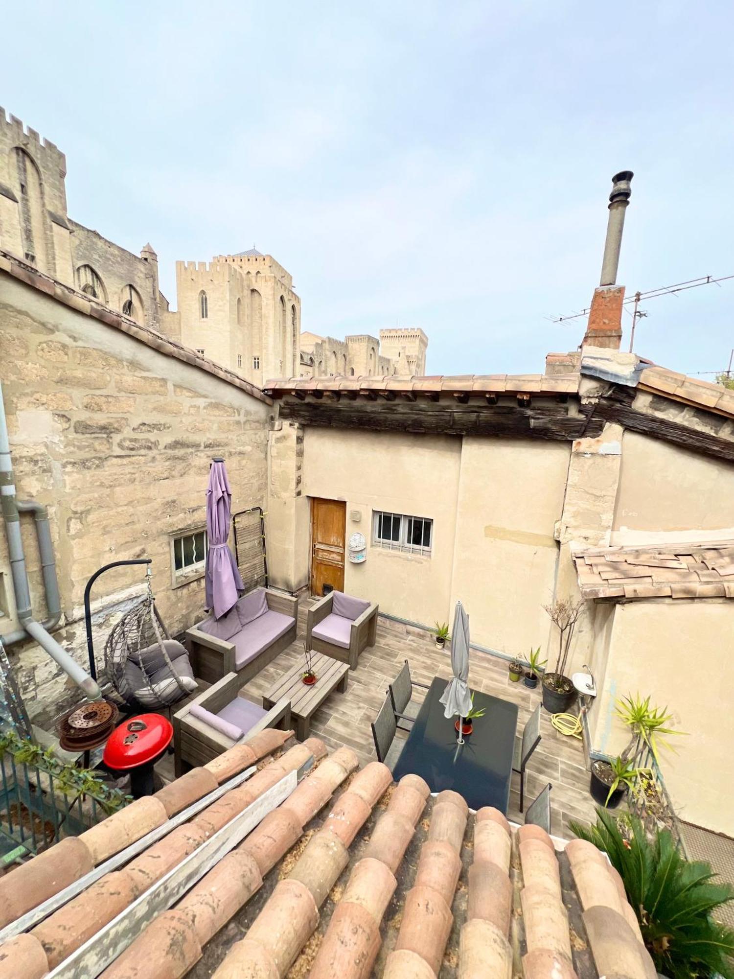 Renove, Vue Sur Palais Des Papes, Terrasse Et Wifi Troisieme Etage Apartment อาวีญง ภายนอก รูปภาพ